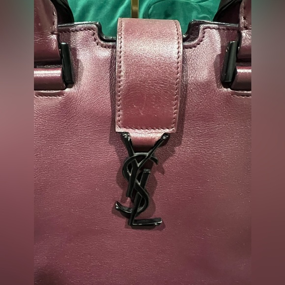 Yves Saint Laurent Cabas Maroon Leather Bag - Picture 3 of 10